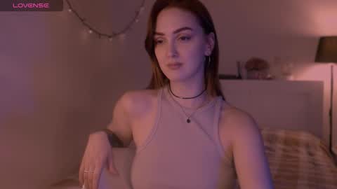 Snapshot of lillyfarey chatting on 23, 9, 2025 LillyFarey online show from 23, 9, 2025