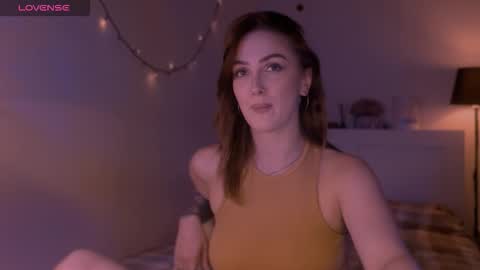 Snapshot of lillyfarey chatting on 24, 9, 2025 LillyFarey online show from 24, 9, 2025