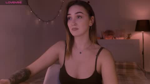 Snapshot of lillyfarey chatting on 6, 10, 2025 LillyFarey online show from 6, 10, 2025