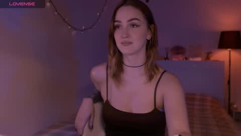 Snapshot of lillyfarey chatting on 26, 10, 2025 LillyFarey online show from 26, 10, 2025