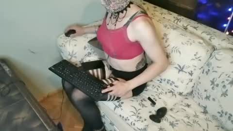 Snapshot of lillysissi chatting on 8, 7, 2026 Lilli Sissy SlutCat online show from 8, 7, 2026