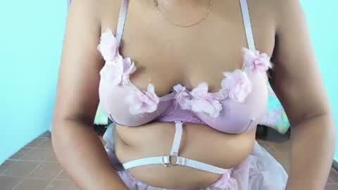 Snapshot of lillyy16 chatting on 20, 7, 2026 lillyy16 online show from 20, 7, 2026