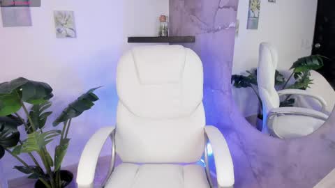  Lilo  online show from 14, 4, 2026