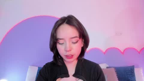 Lilou online show from 16, 1, 2025