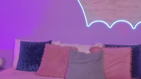 Lilou online show from 21, 10, 2025