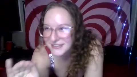 Snapshot of lilpies chatting on 10, 3, 2025 LilPies  online show from 10, 3, 2025