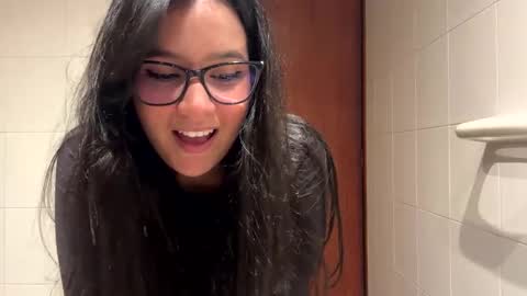 Snapshot of lilprincessxoxo_ chatting on 24, 1, 2025 lilprincessxoxo_ online show from 24, 1, 2025