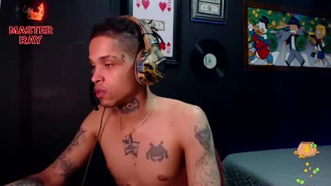 Snapshot of lilray99 chatting on 26, 5, 2026 ONLYFANS online show from 26, 5, 2026
