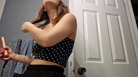 lilsirens11ut online show from 15, 12, 2025