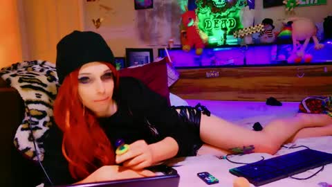 Snapshot of liltrannyslut chatting on 29, 12, 2024 jasmine spunn online show from 29, 12, 2024