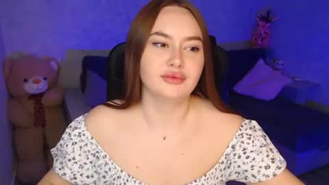 Snapshot of lily_baker_ chatting on 1, 7, 2026 lily_baker_ online show from 1, 7, 2026