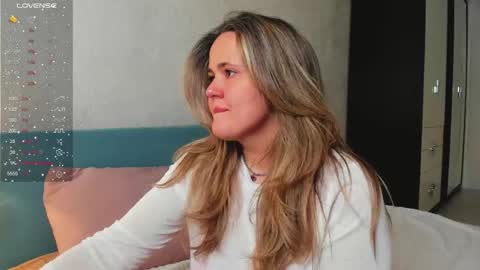 Lily online show from 21, 4, 2026