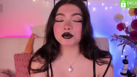 lily_cherry0 online show from 22, 4, 2026