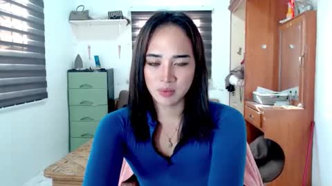 Lily Darling online show from 29, 11, 2025