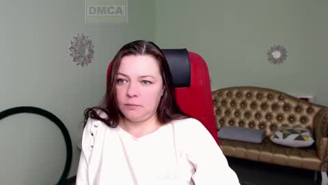 Lily online show from 30, 1, 2025