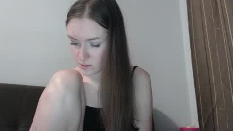 lily_love_x online show from 16, 5, 2026