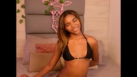 Lily Miiller online show from 2, 11, 2025