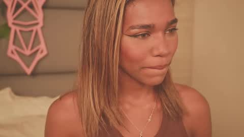 Lily Miiller online show from 15, 12, 2025