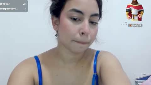 Lily Roberts online show from 24, 11, 2025