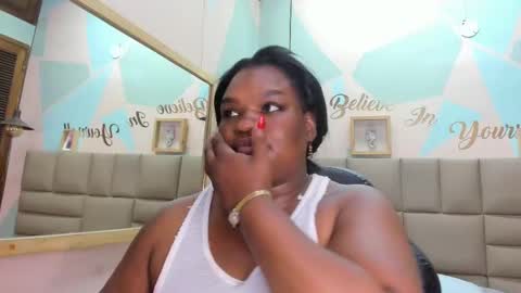 Lily online show from 18, 2, 2025