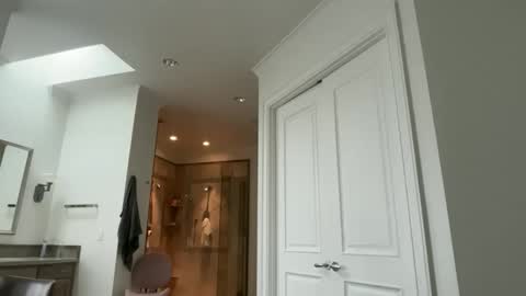 Snapshot of lilybrown07 chatting on 8, 2, 2026 lilybrown07 online show from 8, 2, 2026