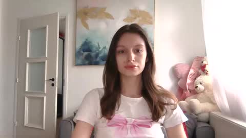 lilycandy_ online show from 6, 4, 2026