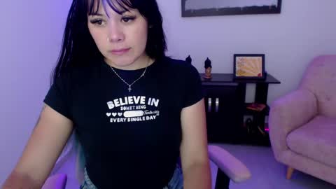 Snapshot of lilydoll1 chatting on 24, 4, 2026 Lily online show from 24, 4, 2026