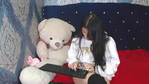 Lily online show from 9, 3, 2025