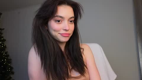 Snapshot of lilyewing_ chatting on 16, 1, 2025 Lily   online show from 16, 1, 2025