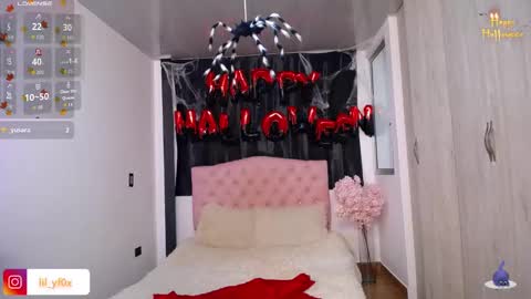 lilyfox23 online show from 29, 10, 2025