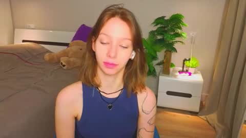 lilylisy online show from 14, 12, 2025