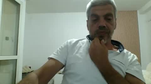 Snapshot of lilylovelyman50 chatting on 9, 8, 2026 lilylovelyman50 online show from 9, 8, 2026