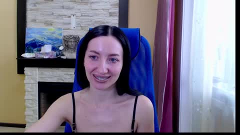 Lily online show from 1, 3, 2025