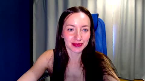 Lily online show from 8, 6, 2026