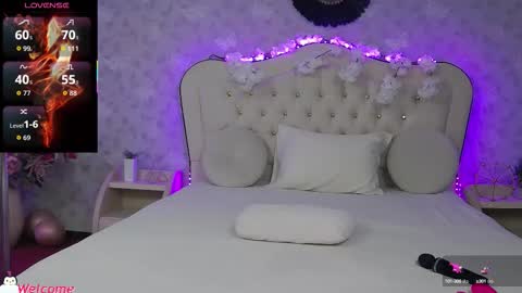      online show from 1, 10, 2025