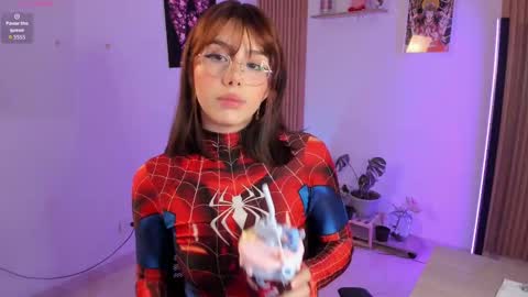 lily help me to collect more cosplay online show from 11, 10, 2025