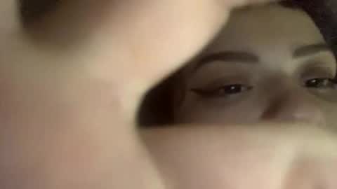 Snapshot of lilyswear chatting on 24, 2, 2025 lilyswear online show from 24, 2, 2025
