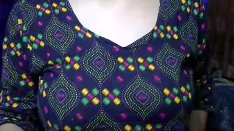 limaakter246618 online show from 19, 1, 2026