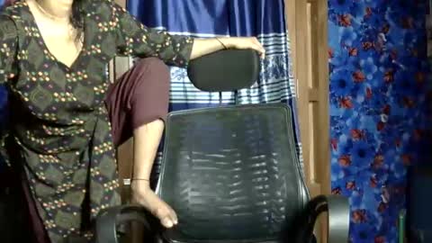 limaakter246618 online show from 16, 3, 2026