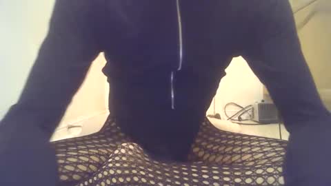 limpclitsissyfemboy online show from 10, 11, 2025