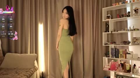 Snapshot of lin_kun chatting on 19, 5, 2026 Lin Use menu to play with me online show from 19, 5, 2026