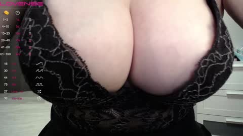 Lina online show from 7, 1, 2025