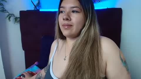 Snapshot of lina_browm chatting on 14, 9, 2025 Lina Browm online show from 14, 9, 2025