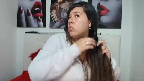 Lina Browm online show from 8, 6, 2026
