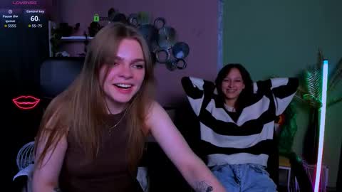 lina_fox12 online show from 7, 10, 2025