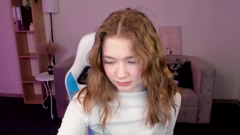 Snapshot of lina_kiss_me chatting on 11, 3, 2025 Lina online show from 11, 3, 2025