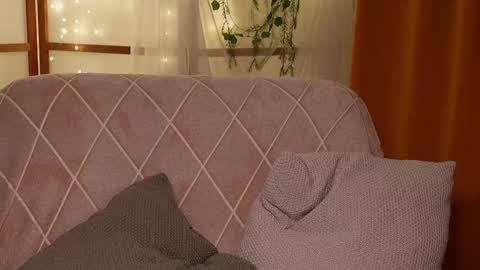 Lina -  online show from 30, 1, 2025