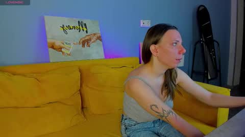 Lina online show from 10, 3, 2026