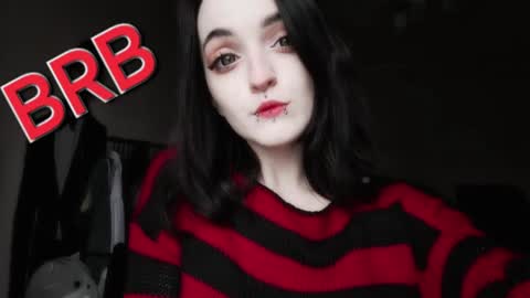 Lina 3  1715622743 online show from 10, 12, 2024