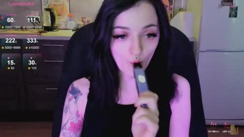 Lina 3  1715622743 online show from 4, 10, 2025